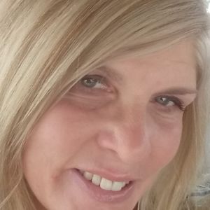 Meet your Posher, Lynnae